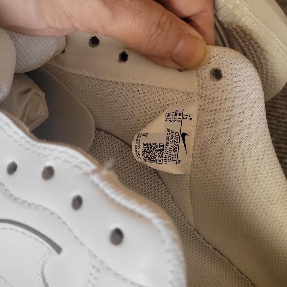 Nike Air Force One View 4